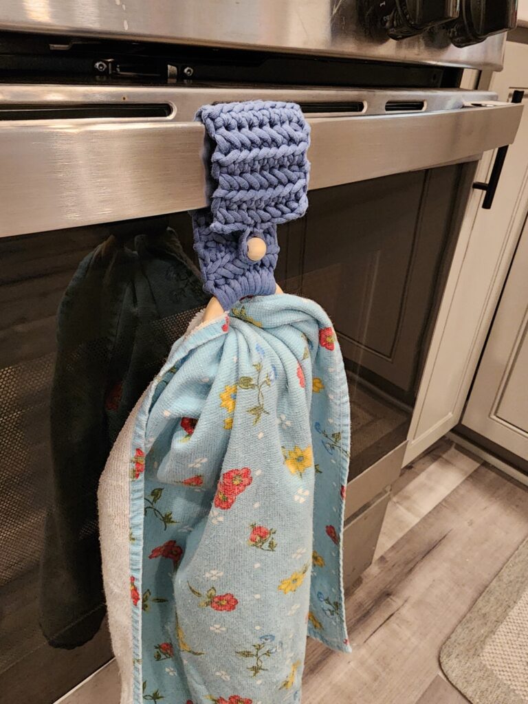 Towel Rings Dec